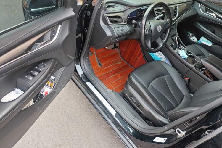 Used Buick LaCrosse 2019 28T Luxury Version
