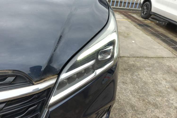 Used Buick Envision 2020 28T Four-Wheel Drive Elite Version Left Front Headlight