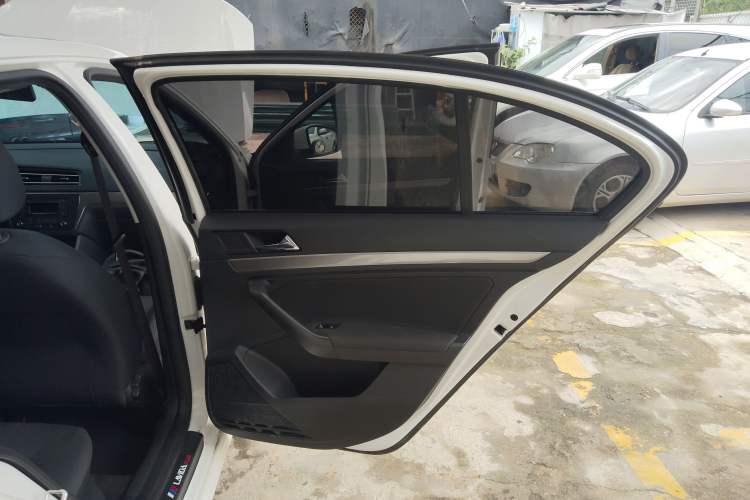 Used Volkswagen Lavida 2019 Lavida Start 1.5L Automatic Trendy Version China VI Standard