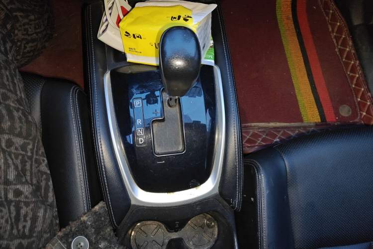 Used Nissan X-Trail 2014 2.5L CVT Leading Edition 4WD
