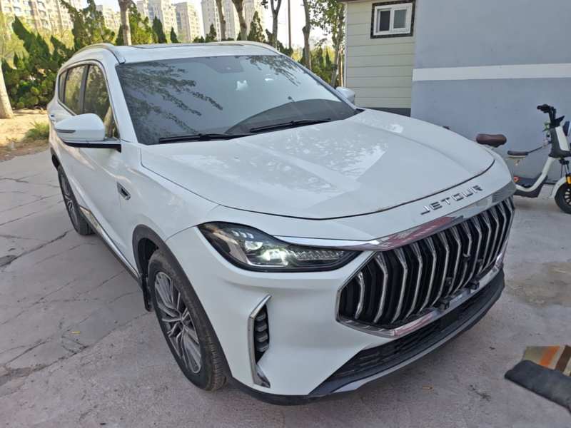 Used JETOUR X70 PLUS 2025 Champion Edition 1.5T DCT Champion PRO 5-Seater — 3