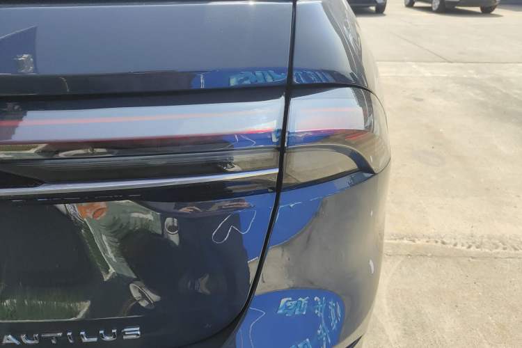 Used Lincoln Nautilus 2025 2.0T Four-Wheel Drive Luxury Edition
