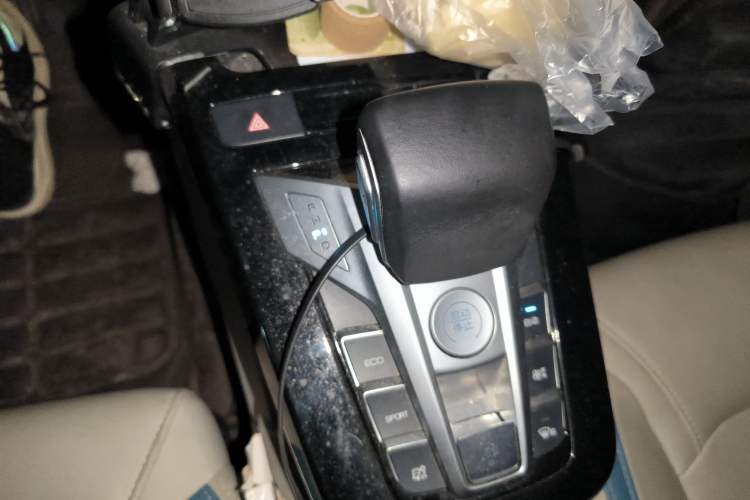 Used BYD Yuan Pro 2023 320KM Luxury Version