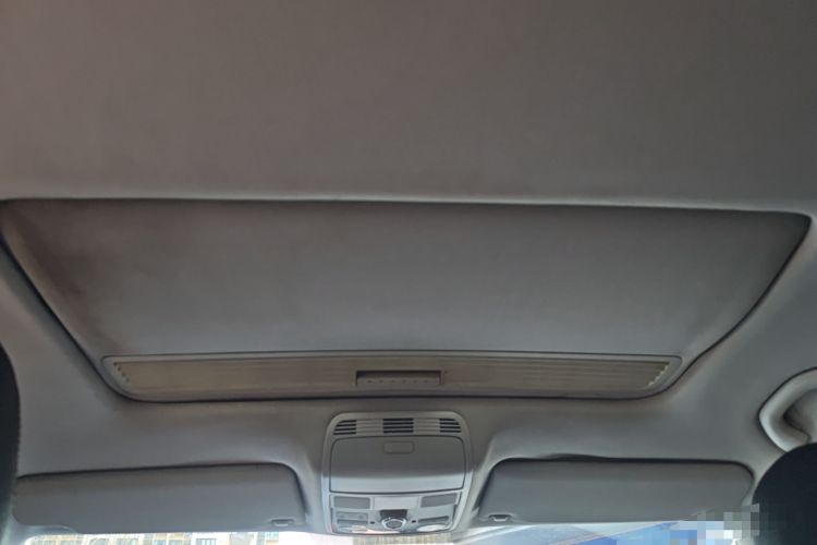 Used Volkswagen Magotan 2013 1.8TSI Premier Model
