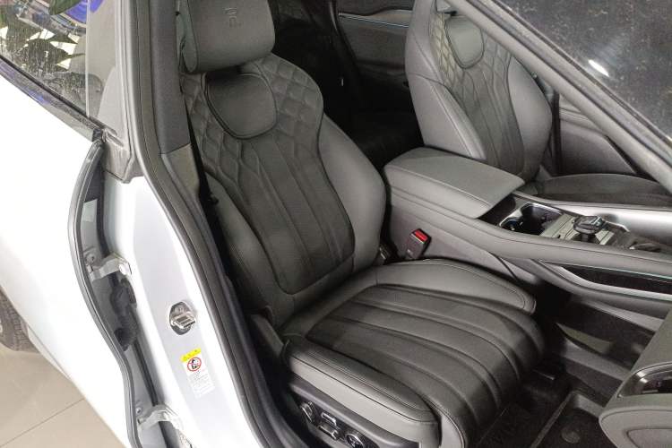 Used BYD Song L EV 2025 Intelligent Driving Version 662 km LiDAR Excellence Edition