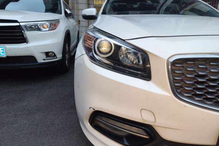 Used Kia K4 2014 1.8L Automatic GLS
