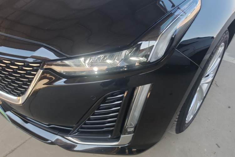 Used Cadillac CT5 2021 28T Luxury Model Left Front Headlight