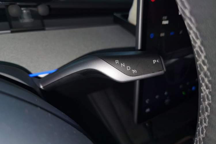 Used Tesla Model Y 2023 Rear-Wheel-Drive Version