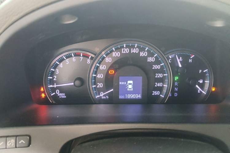 Used Toyota Crown 2010 3.0L Royal Saloon