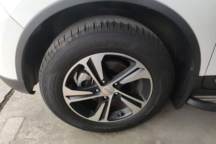 Used Yema T70 2016 Upgraded Model 1.5T Manual Luxury Version
