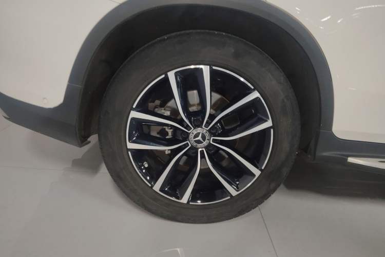 Used Mercedes-Benz GLC 2021 GLC 260 L 4MATIC Luxury Model