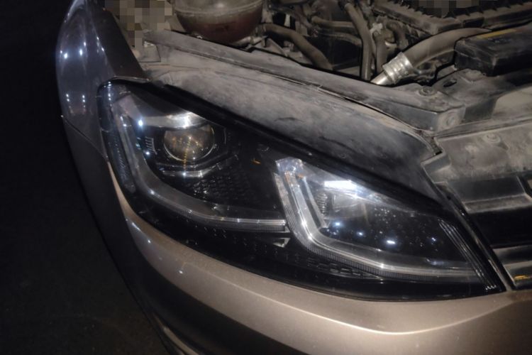 Used Volkswagen Golf 2016 230TSI Automatic Luxury Version Right Front Headlight