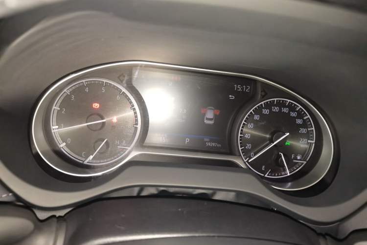 Used Toyota Harrier 2022 2.0L CVT Two-Wheel Drive Deluxe Edition
