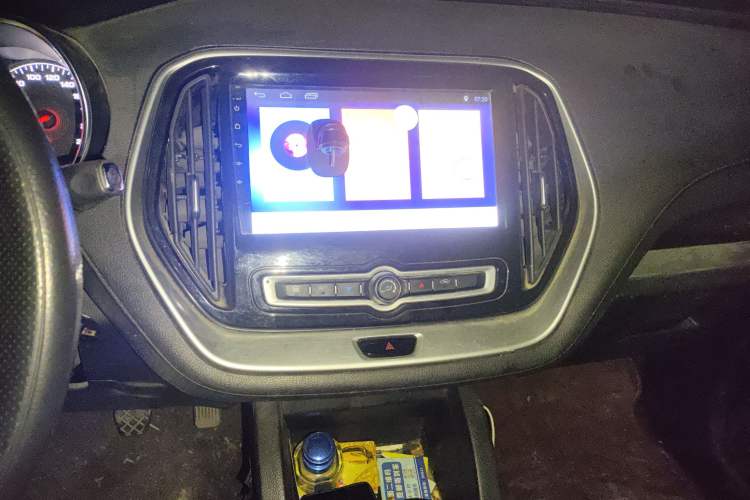 Used JETOUR X70M 2020 Revised 1.5T Manual Partner Version 5-Seater