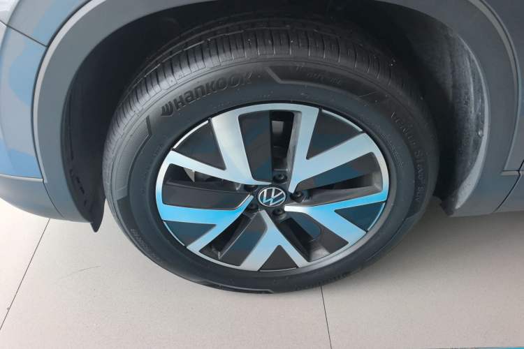 Used Volkswagen Tayron 2023 300TSI Two-Wheel-Drive Luxury Plus Advanced Edition Left Front Wheel Hub