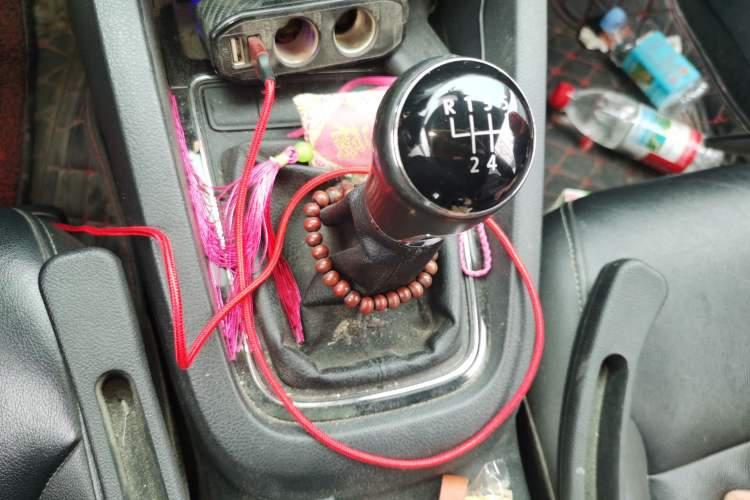 Used Volkswagen Sagitar 2015 1.6L Manual Comfort Model