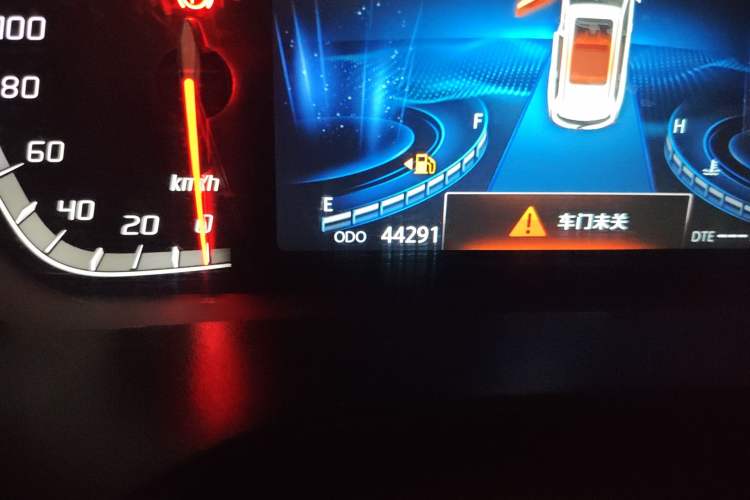 Used CHANGAN CS75 2020 280T Manual Elite Version China VI Odometer Close Up