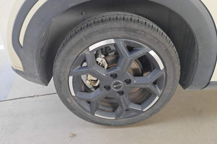 Used BYD Seagull 2025 305 km Free Version Right Rear Wheel Hub