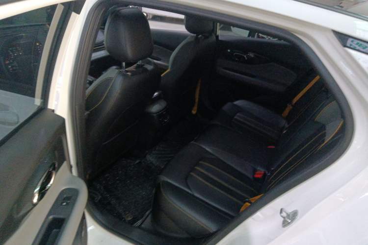 Used GAC Trumpchi EMPOW 2021 270T DCT J16 Version
