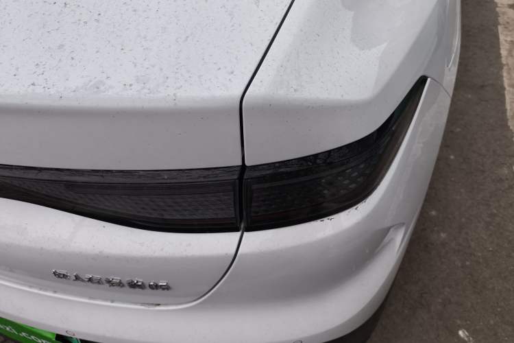 Used BYD Seal 05 DM-i 2025 DM-i Smart Drive 55KM Luxury Model Right Rear Taillight