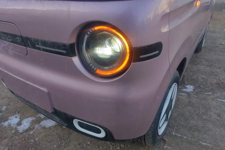 Used Geely Galaxy Panda 2025 210 km – Yuanqi Bear Left Front Headlight