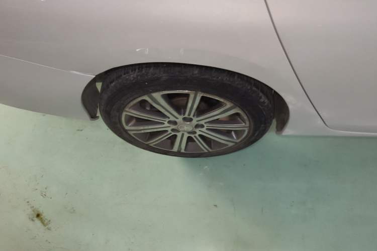 Used Peugeot 408 2015 1.2T Automatic Luxury Edition Exterior 5