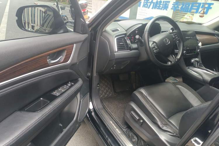 Used Honda Avancier 2017 240TURBO Two-Wheel Drive Luxury Edition
