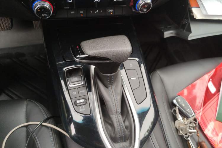 Used Chevrolet Menlo 2022 Star Enjoyment Edition Gear Lever