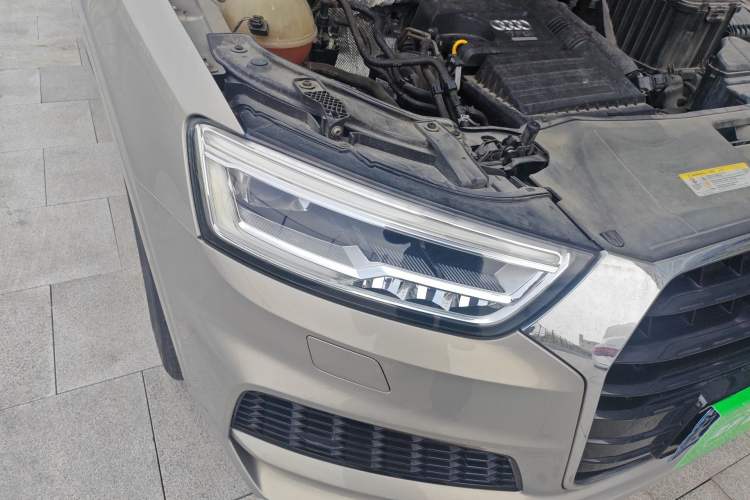 Used Audi Q3 2018 30 TFSI Fashion Edition Collector's Version Right Front Headlight