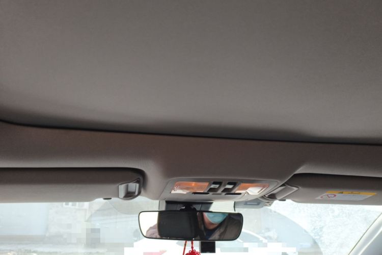 Used Toyota Highlander 2018 2.0T Four-Wheel Drive Luxury Version 7 Seats China VI Standard Headliner