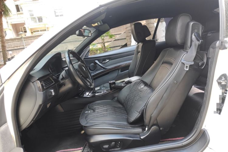 Used BMW 3 Series 2011 320i Convertible Coupe Left Front Seat