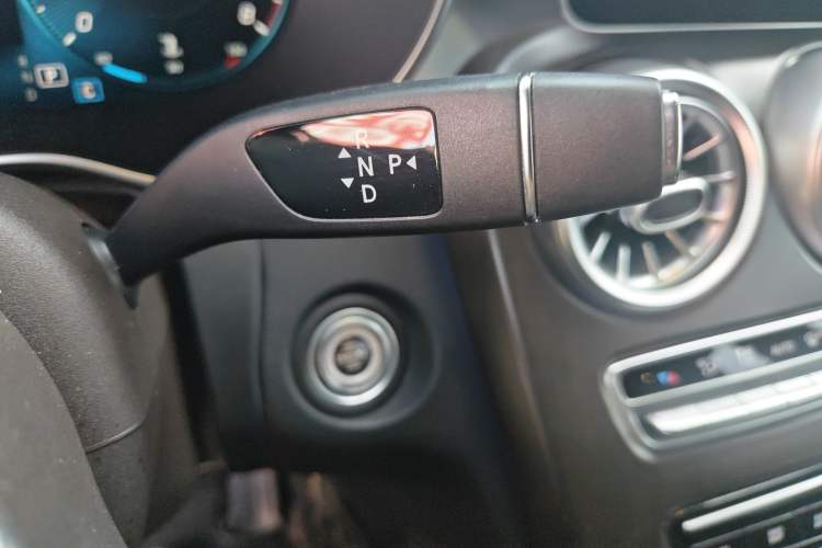 Used Mercedes-Benz GLC 2020 GLC 260 L 4MATIC Dynamic Model
