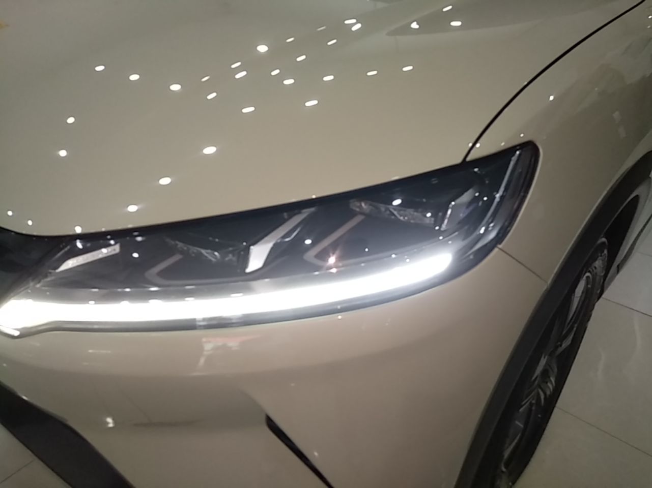 BYD Yuan UP 2024 401KM Beyond Edition — снимка 8