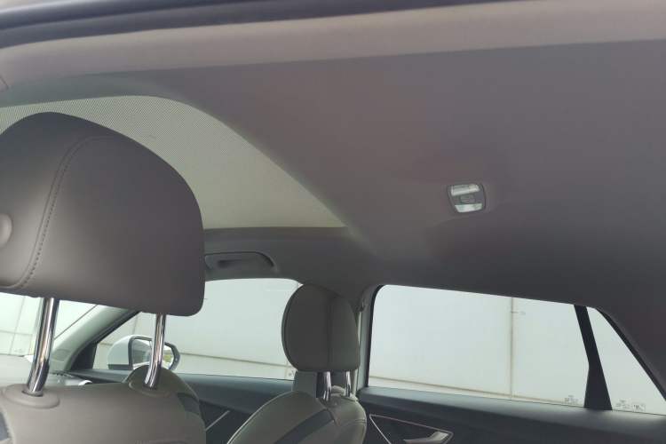 Used Audi Q2L 2022 35 TFSI Fashionable and Elegant Model Headliner