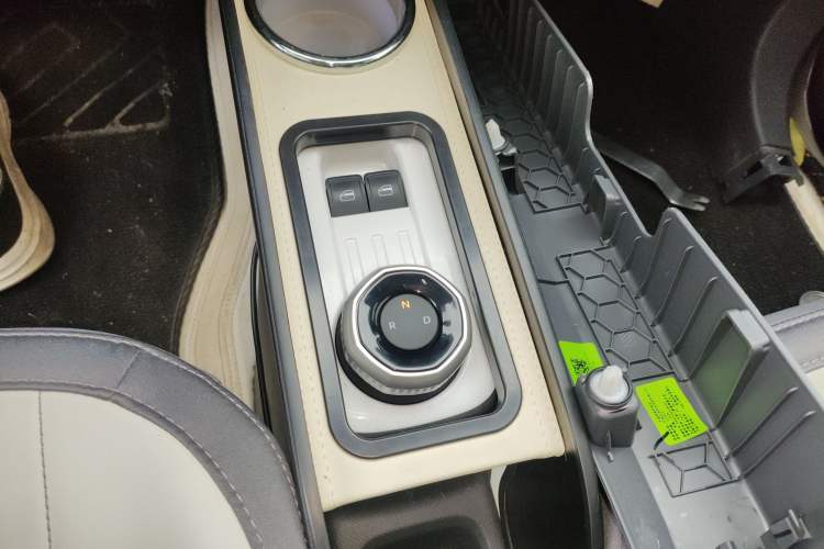 Used Geely Galaxy Panda 2025 210km Panda Kart Gear Lever