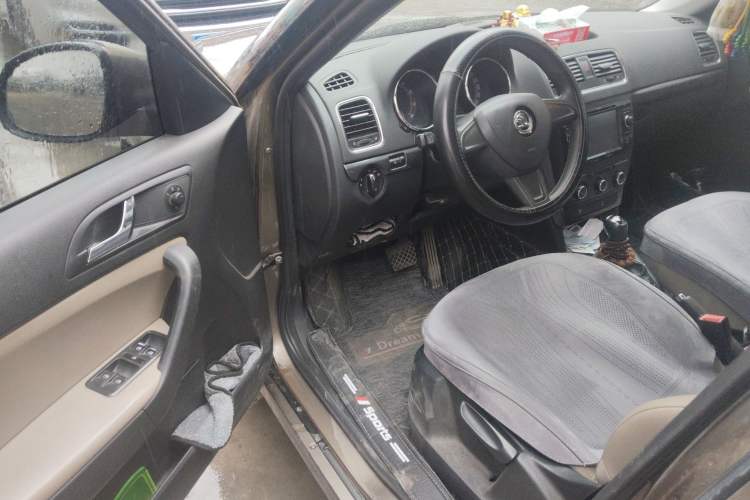 Used Skoda Yeti 2014 1.4TSI DSG Vibrant Edition