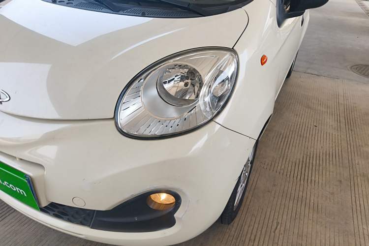 Used Chery QQ 2013 1.0L Manual Happy Edition