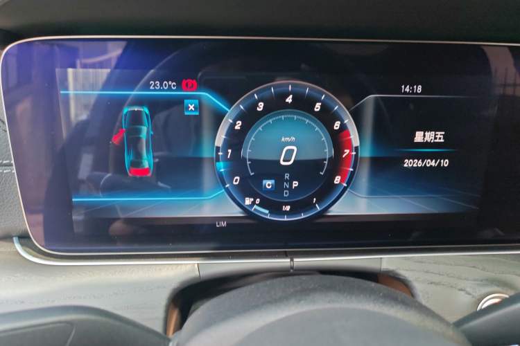 Used Mercedes-Benz E-Class 2019 Restyled E 300 L Sporty and Stylish Edition Instrument Cluster