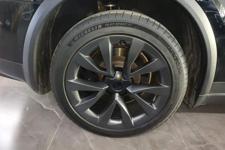 Used Tesla Model X 2023 Dual-Motor All-Wheel-Drive Version