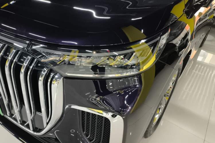 Used VOYAH Dream 2024 PHEV Ultra-Long Range Flagship Edition
