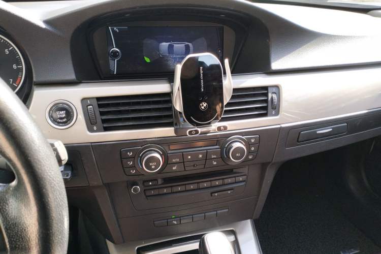 Used BMW 3 Series 2012 320i Luxury Edition