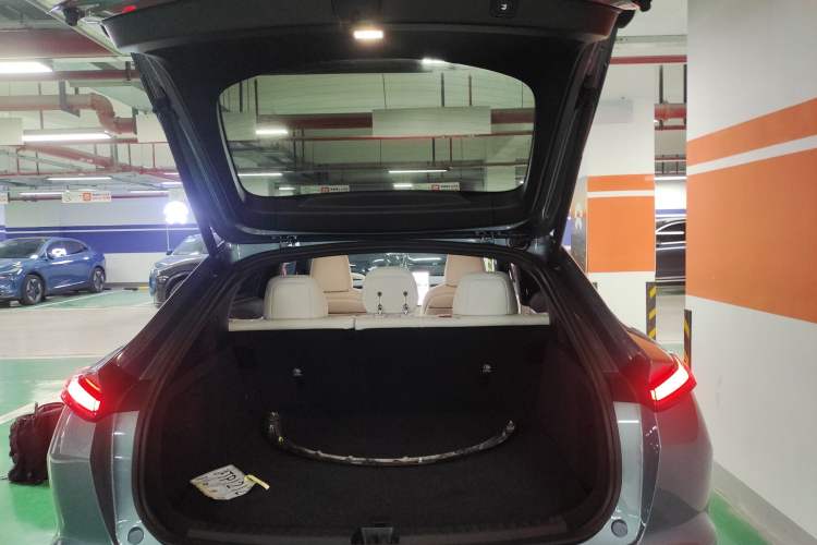 Used ONVO L60 2024 60 kWh Rear-Drive Version
