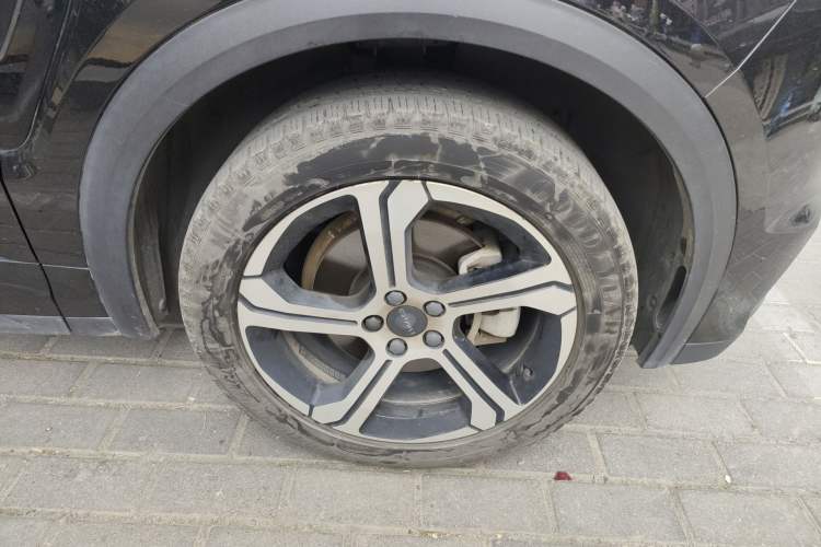 Used Lynk & Co 05 2020 2.0TD Two-Wheel Drive Zhaoyang Plus Right Front Wheel Hub