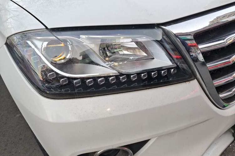 Used Haval H2 2017 Red-Label 1.5T Manual Two-Wheel Drive Comfort Model