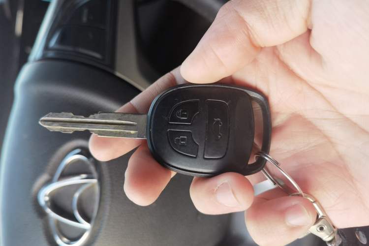 Used CHANGAN KAICHENG Oushang A600 2016 1.5L Manual Fashion 7-Seater Vehicle Key