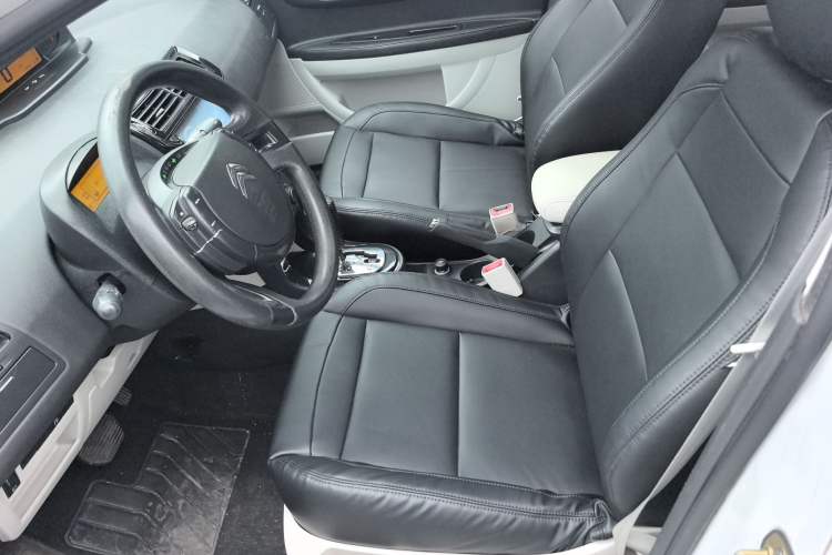 Used Citroen C-Quatre 2013 Sedan 1.6L Automatic Prestige Model Left Front Seat