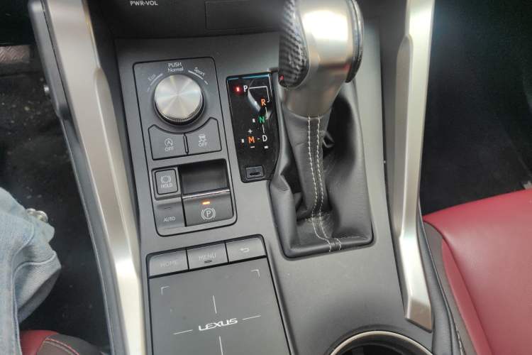 Used Lexus NX 2017 300 Front-Wheel-Drive Limited Edition Gear Lever