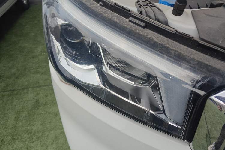 Used SAIC MAXUS V90 RV 2021 Traveler V90