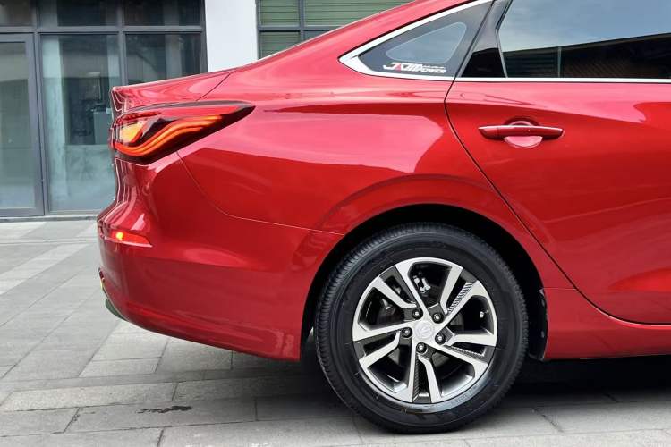 Used Changan Eado 2018 High-Energy Edition 1.6L GDI Manual Pioneer Model China V Standard