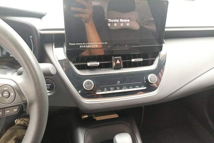 Used Toyota Corolla 2024 1.8L Smart Electric Hybrid Dual-Engine Elite Edition
